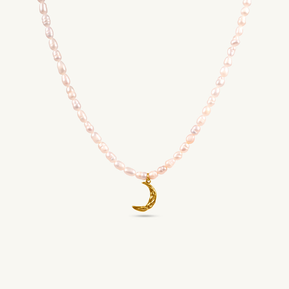 Pearl Beaded Necklace with Curved Horn PendantTEST