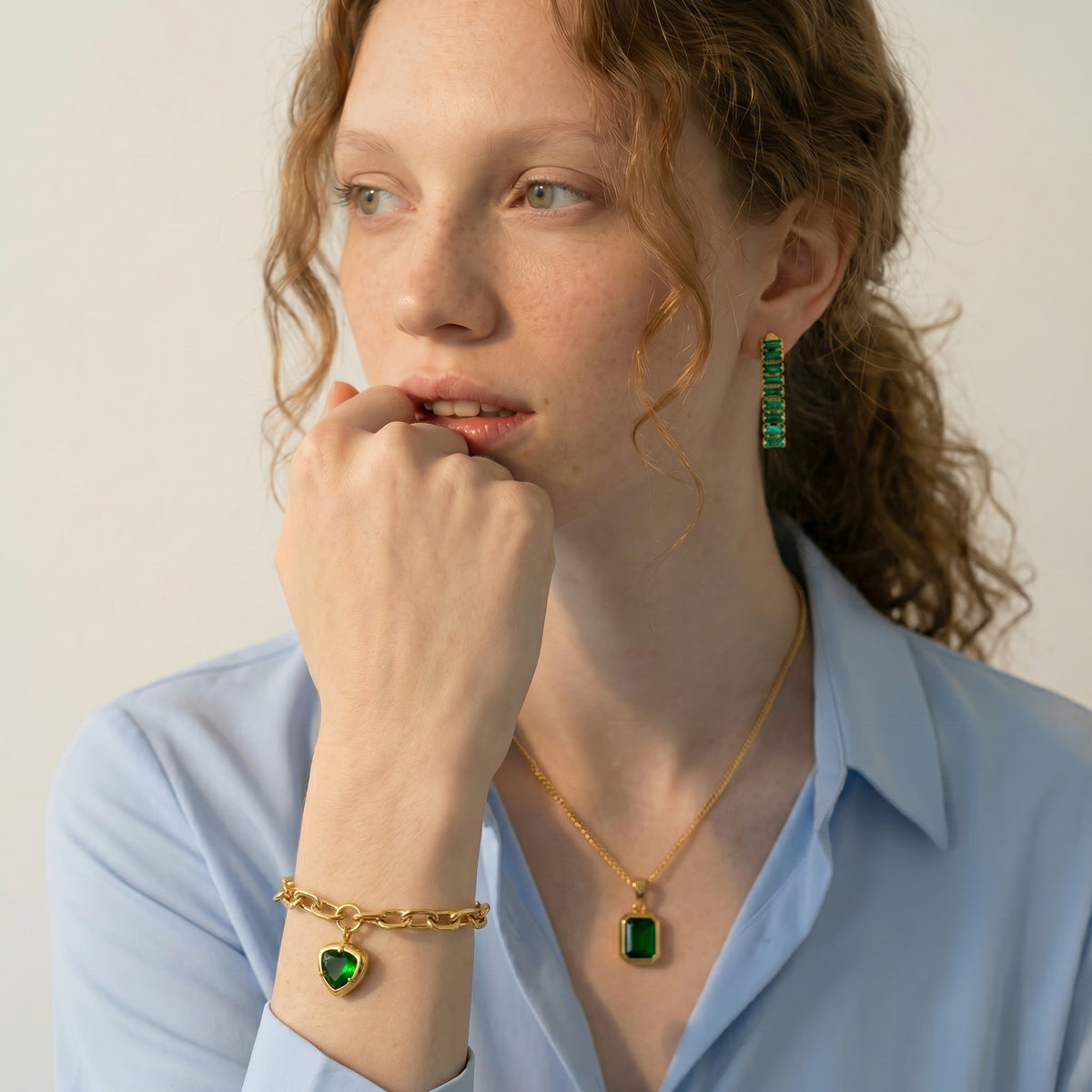 Chunky Emerald Drop Link Bracelet