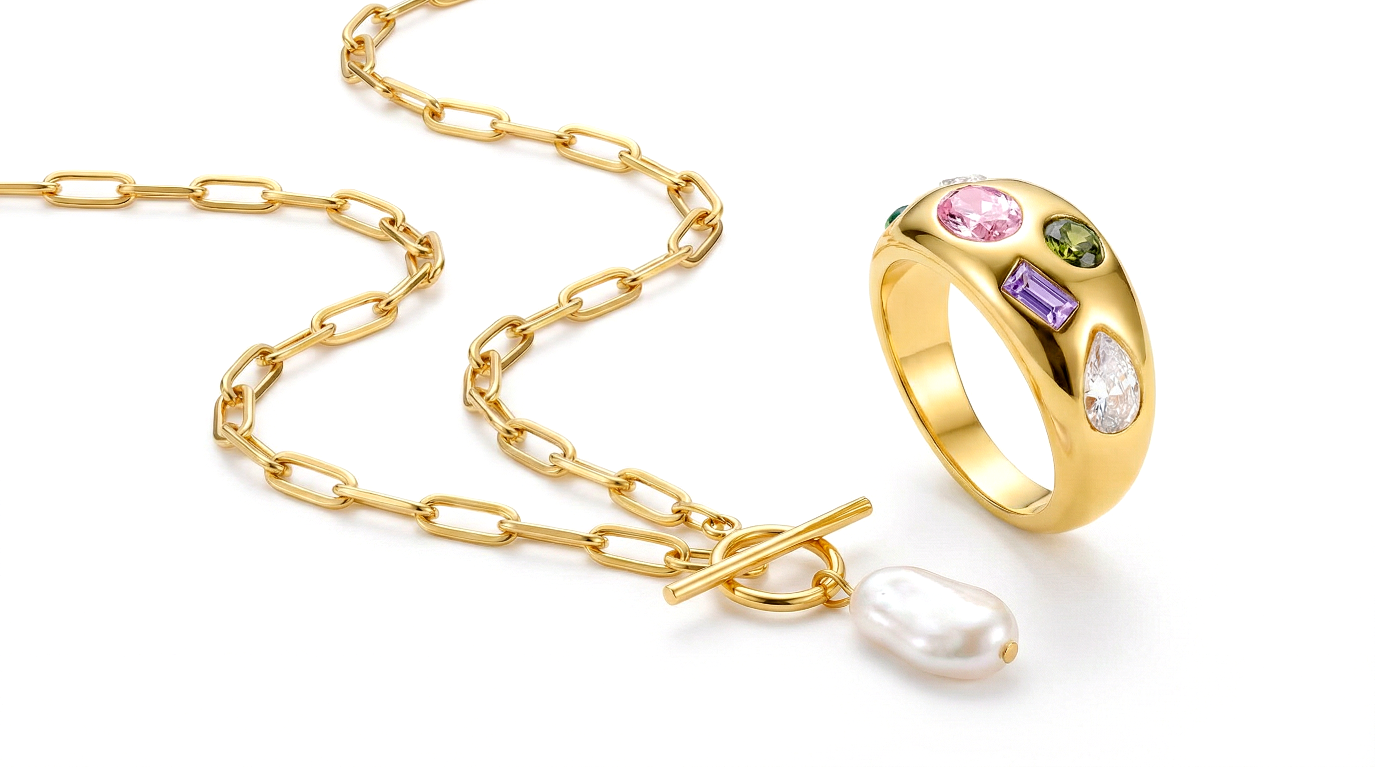 Palmonas jewellery worn for the Pay 5 Get 6 savings plan